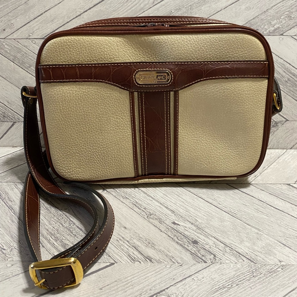 VINTAGE CARRYLAND SHOULDER BAG COLOR BROWN & CREAM
